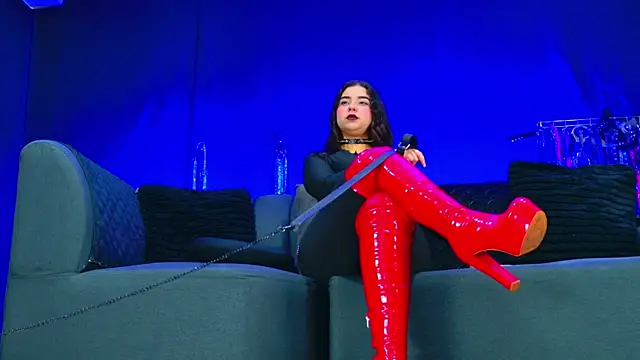 Snapshot of JessicaStonne chatting on 6, 4, 2026 JessicaStonne online show from 6, 4, 2026