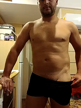 Snapshot of TheErosEffect chatting on 6, 4, 2026 TheErosEffect online show from 6, 4, 2026