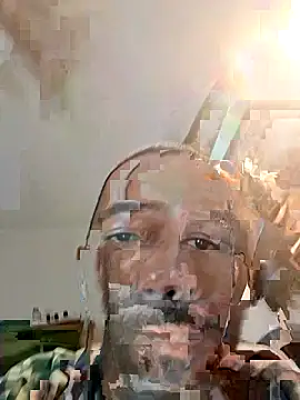 Snapshot of Willybigcock1981 chatting on 8, 4, 2026 Willybigcock1981 online show from 8, 4, 2026