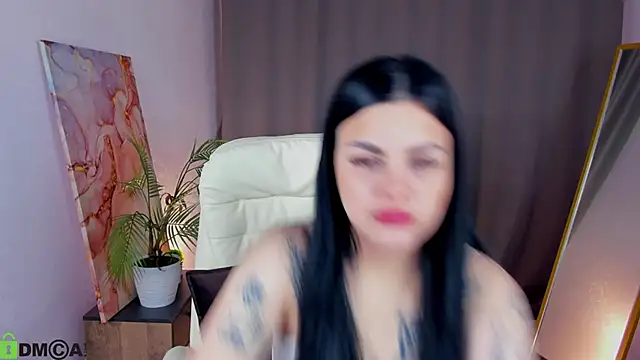 Oliviabagheera online show from 13, 4, 2026