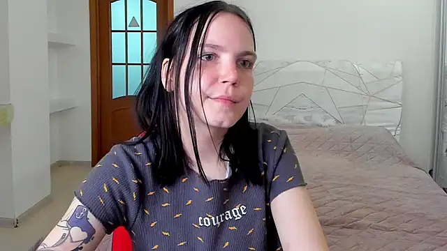 Kitty Lilit  online show from 7, 4, 2026