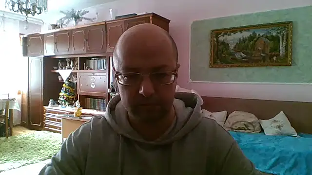 Luceriusbigass online show from 15, 2, 2025