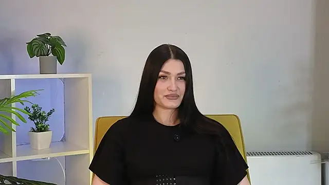 CheyenneGerla online show from 8, 4, 2026