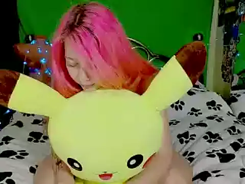 Snapshot of Sansarella chatting on 4, 12, 2024 Sansarella online show from 4, 12, 2024