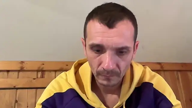 Snapshot of itsmasterbenny chatting on 8, 4, 2026 itsmasterbenny online show from 8, 4, 2026