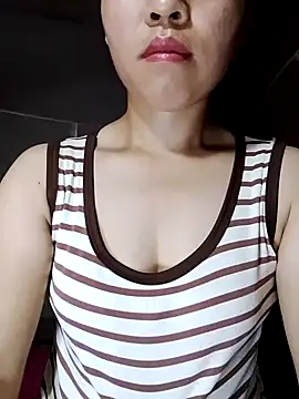 Snapshot of Lucy168 chatting on 15, 4, 2026 Lucy168 online show from 15, 4, 2026