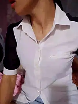 Snapshot of _Lyly_pussy_ chatting on 9, 4, 2026 Lyly pussy online show from 9, 4, 2026