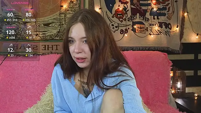 BlueberryMilMil online show from 12, 4, 2026