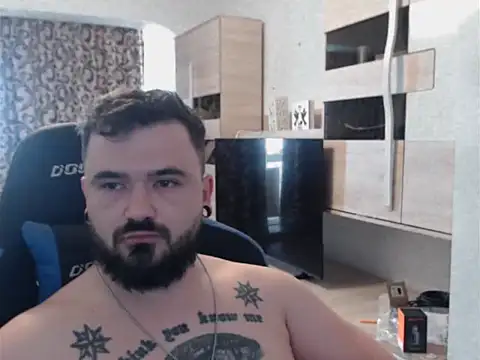 Snapshot of RelentlessNoir chatting on 13, 4, 2026 RelentlessNoir online show from 13, 4, 2026