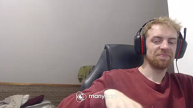 Snapshot of Milkyman7 chatting on 13, 11, 2025 Milkyman7 online show from 13, 11, 2025