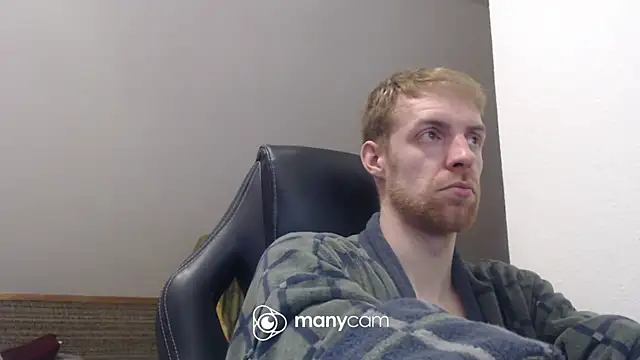 Snapshot of Milkyman7 chatting on 19, 11, 2025 Milkyman7 online show from 19, 11, 2025