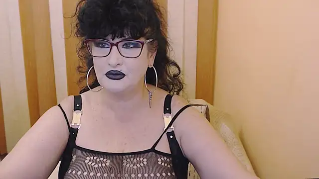 QuuenOfSin online show from 24, 10, 2025