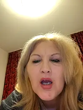 Divineblond online show from 21, 1, 2025