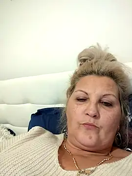 Divineblond online show from 28, 11, 2025