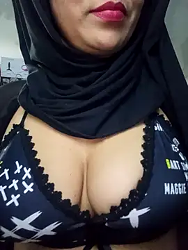 nadia  abaud online show from 6, 1, 2025