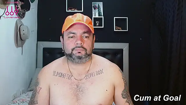 perverseveteranmanxxx online show from 13, 1, 2025