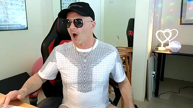 hotdadbod online show from 9, 2, 2025