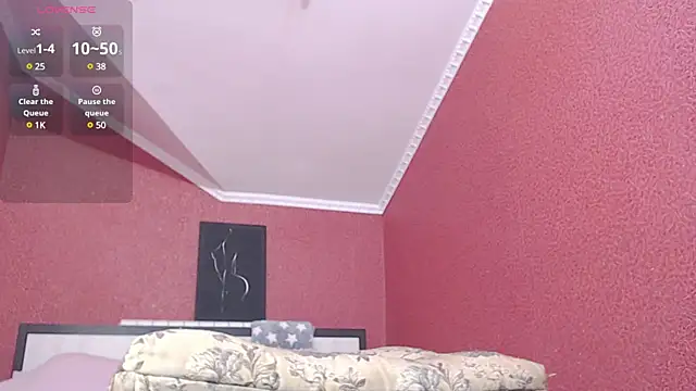 Snapshot of TorySoSweety chatting on 11, 12, 2024 TorySoSweety online show from 11, 12, 2024