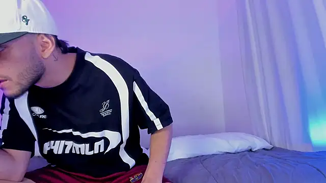 Snapshot of _Kevin_xxx chatting on 29, 10, 2025 Kevin xxx online show from 29, 10, 2025