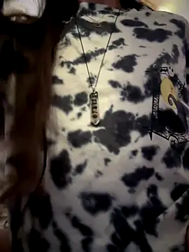 Snapshot of lil_martian chatting on 13, 10, 2025 lil martian online show from 13, 10, 2025