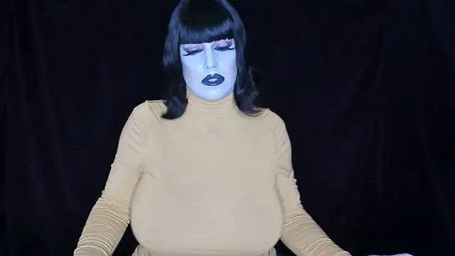 Snapshot of Danielle_tv33 chatting on 1, 11, 2025 Danielle tv33 online show from 1, 11, 2025