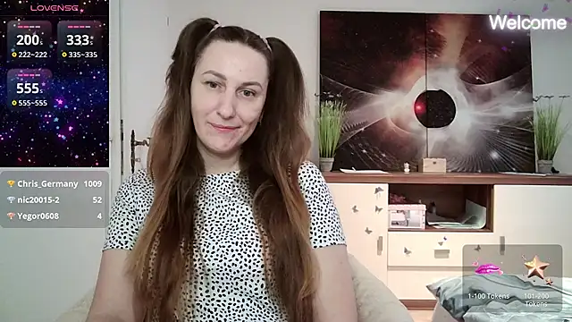 Snapshot of Yevgeshka-Milashka chatting on 13, 2, 2025 Yevgeshka-Milashka online show from 13, 2, 2025