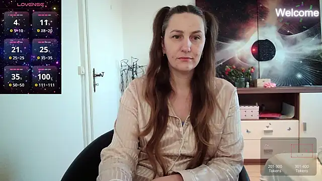 Snapshot of Yevgeshka-Milashka chatting on 16, 2, 2025 Yevgeshka-Milashka online show from 16, 2, 2025