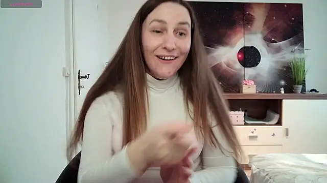 Snapshot of Yevgeshka-Milashka chatting on 21, 2, 2025 Yevgeshka-Milashka online show from 21, 2, 2025
