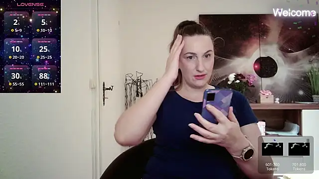 Snapshot of Yevgeshka-Milashka chatting on 9, 3, 2025 Yevgeshka-Milashka online show from 9, 3, 2025