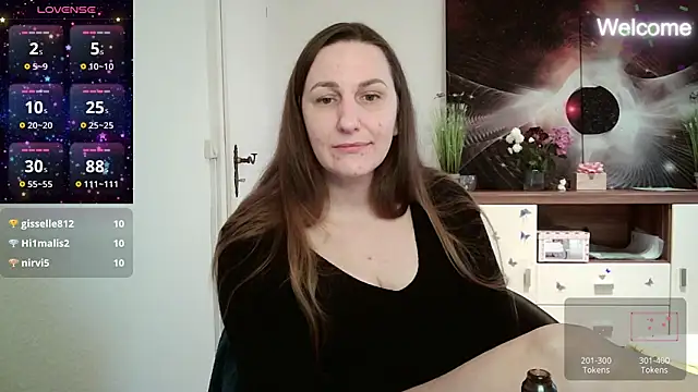Snapshot of Yevgeshka-Milashka chatting on 19, 3, 2025 Yevgeshka-Milashka online show from 19, 3, 2025
