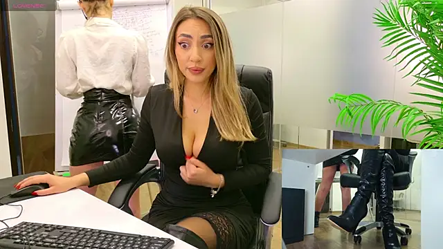 Snapshot of BabesGoWild chatting on 28, 2, 2025 BabesGoWild online show from 28, 2, 2025