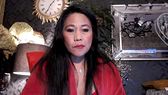 Snapshot of Hornygirltheone chatting on 31, 10, 2025 Hornygirltheone online show from 31, 10, 2025