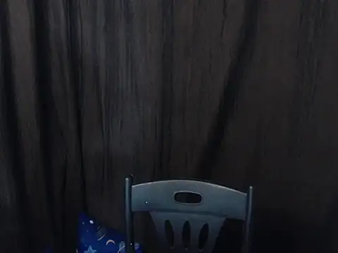 Snapshot of AlluringModel chatting on 26, 10, 2025 AlluringModel online show from 26, 10, 2025