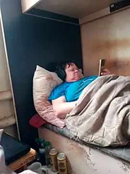 oksana72 online show from 23, 2, 2026