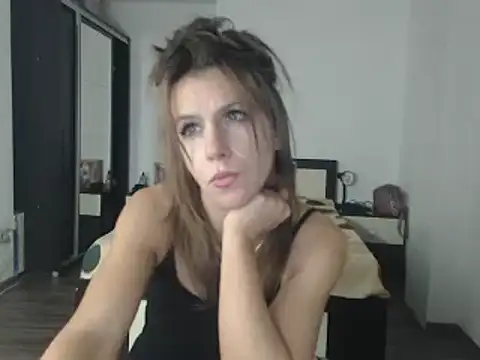 DedeSibel online show from 11, 1, 2025