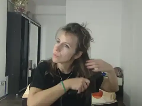 DedeSibel online show from 12, 1, 2025