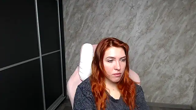 Reginasmilee online show from 19, 1, 2026