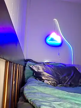 XxMs StarzxX online show from 29, 1, 2025