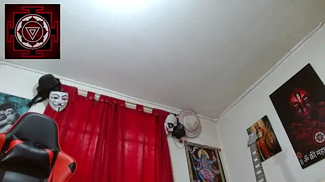 Amanda Valeska online show from 3, 12, 2025