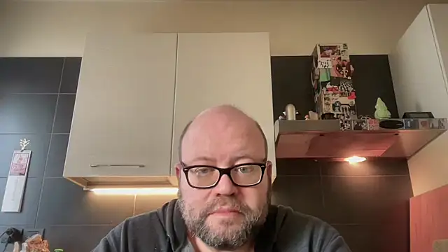 theitalianbear online show from 15, 2, 2026