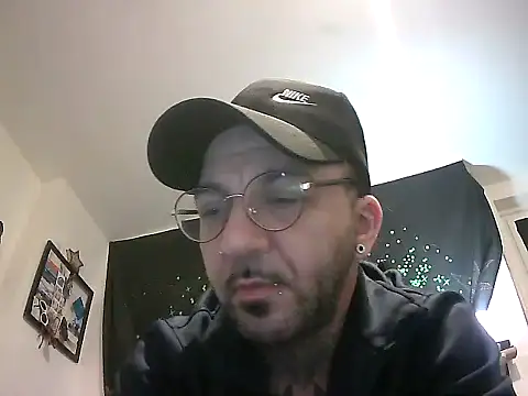 MagicStickBoy online show from 25, 3, 2026