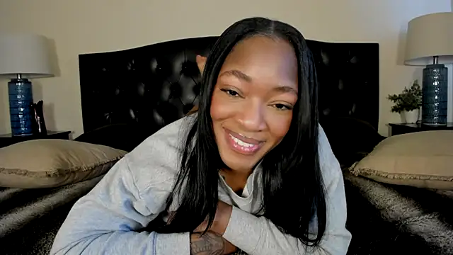 nicolesolace online show from 14, 3, 2026