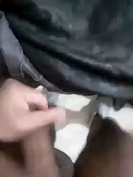 Demillvan online show from 3, 1, 2025