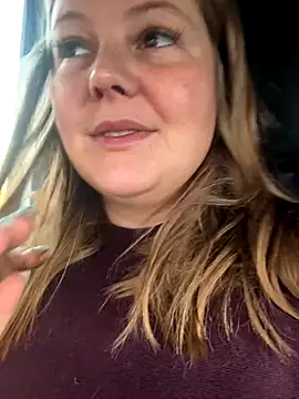 Snapshot of BootyLola chatting on 3, 11, 2025 BootyLola online show from 3, 11, 2025