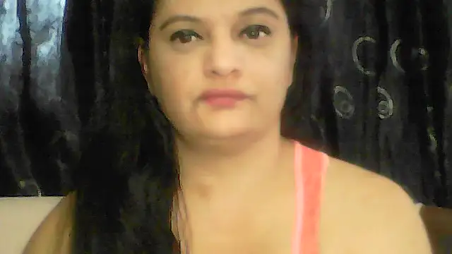 Snapshot of sweetnessangel chatting on 26, 10, 2025 sweetnessangel online show from 26, 10, 2025