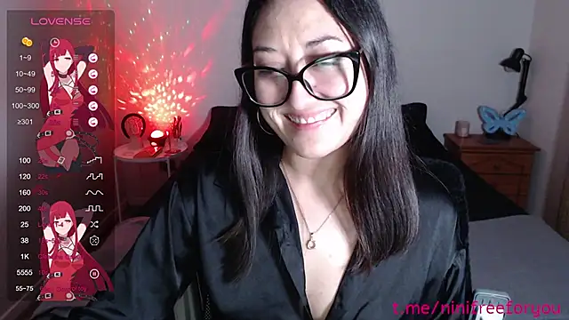 Ninimoon online show from 11, 9, 2025