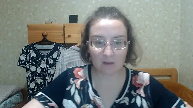 Snapshot of Smart_Rose chatting on 12, 10, 2025 Smart Rose online show from 12, 10, 2025