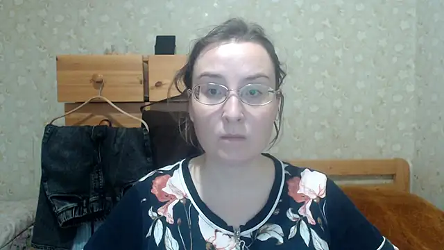 Snapshot of Smart_Rose chatting on 27, 10, 2025 Smart Rose online show from 27, 10, 2025