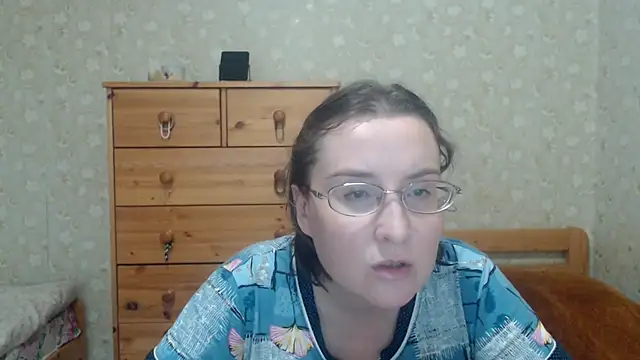 Snapshot of Smart_Rose chatting on 3, 11, 2025 Smart Rose online show from 3, 11, 2025