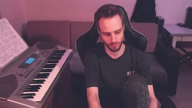 Sweetparker online show from 2, 2, 2025